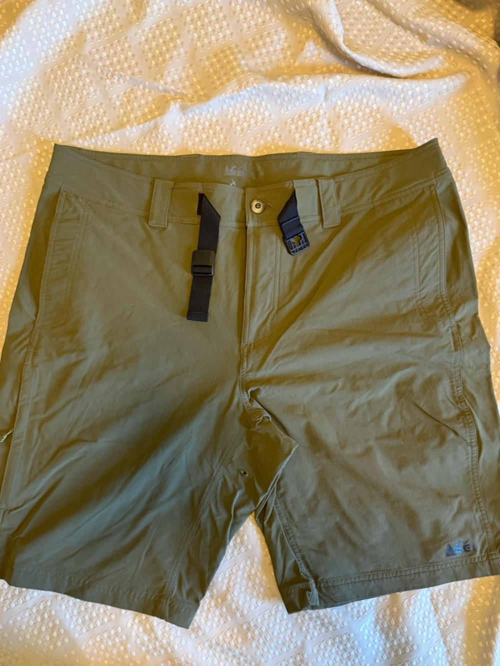 REI Co-op Hiking shorts 40 waist